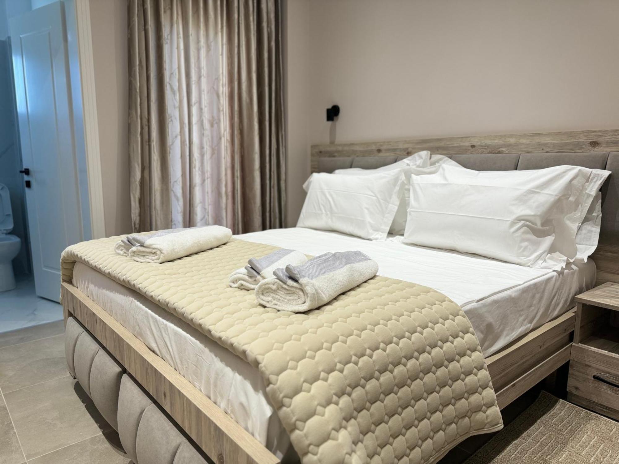 Hotel Kseal Permet Exterior photo